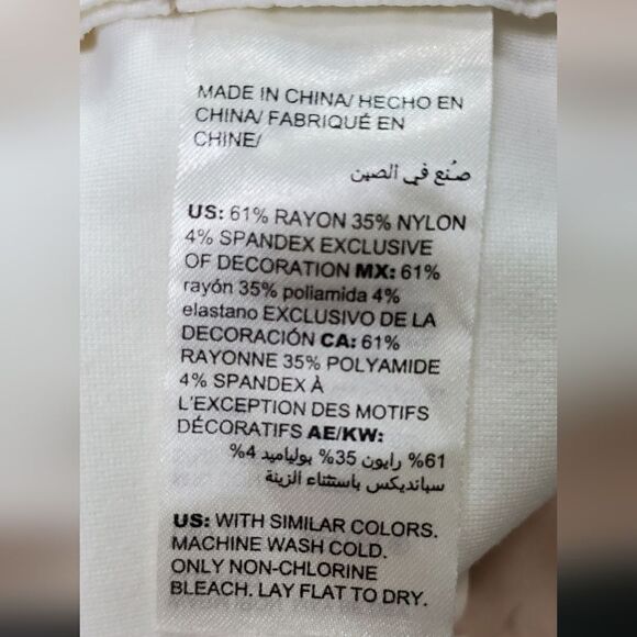 NWT White House Black Market Winter White Ponte Boot Cut Pants - Picture 8 of 8